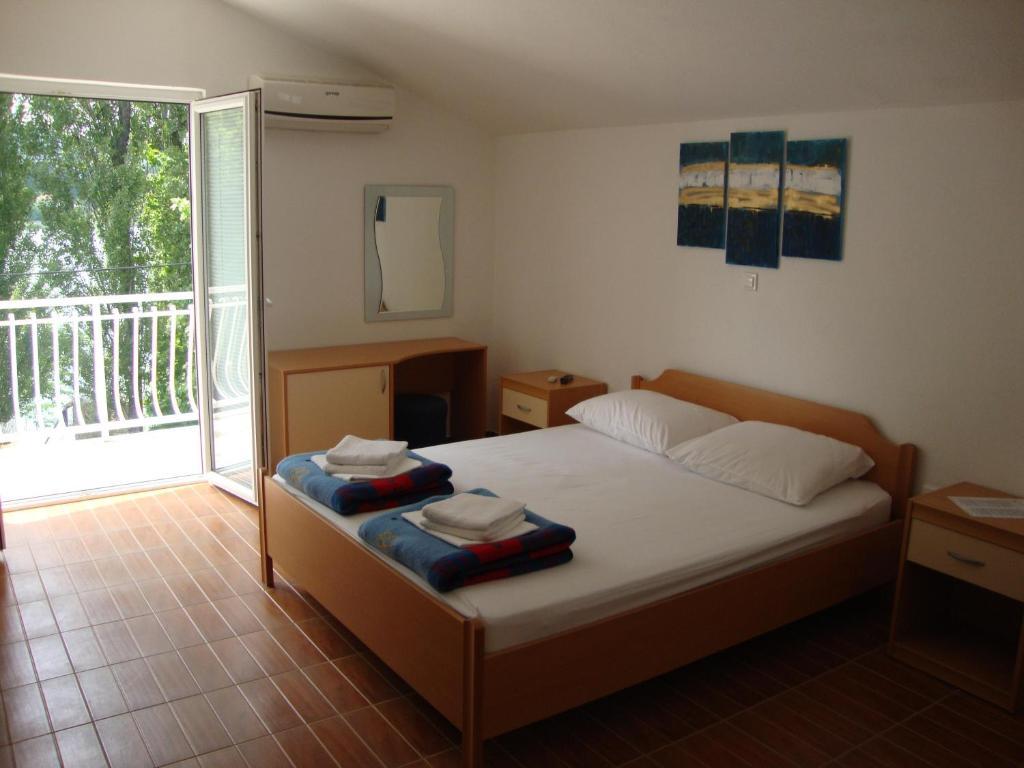 Franic Bacina Lakes Apartments Ploce  Oda fotoğraf